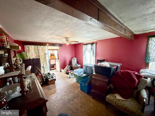 1124 N POINT RD, Baltimore, MD 21222