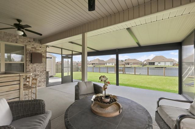 355 Madio Drive, Houma, LA 70364