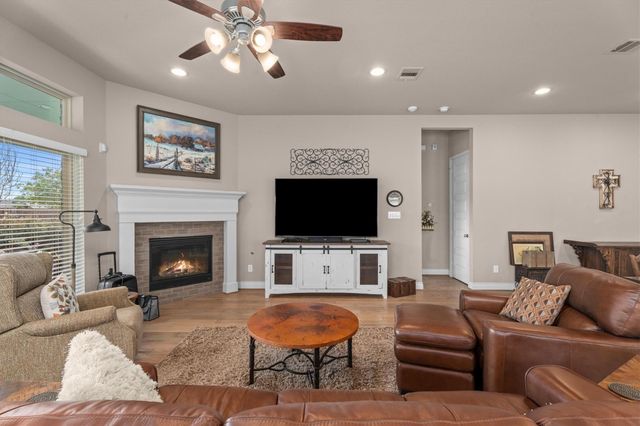 9307 Mont Ellie Lane, Tomball, TX 77375