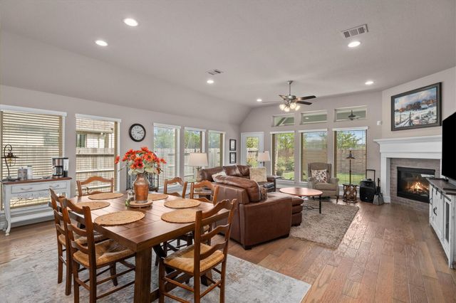 9307 Mont Ellie Lane, Tomball, TX 77375