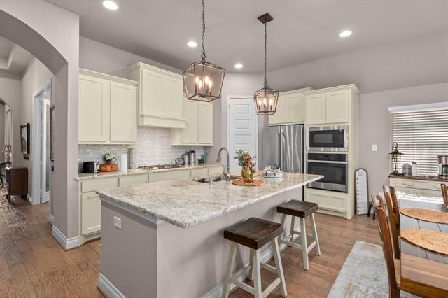 9307 Mont Ellie Lane, Tomball, TX 77375