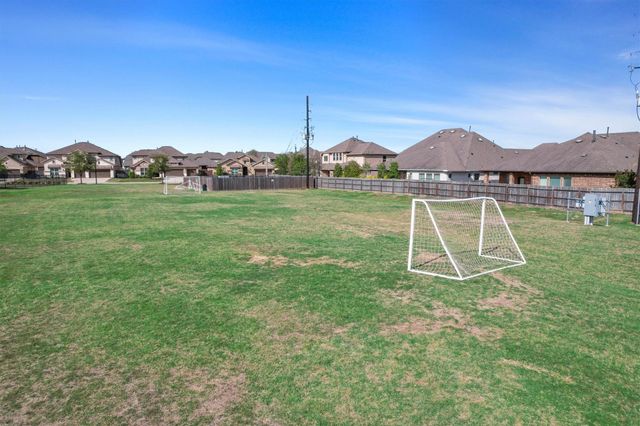 9307 Mont Ellie Lane, Tomball, TX 77375