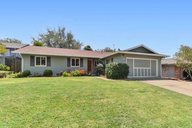 6910 Pintado Ct, Fair Oaks, CA 95628