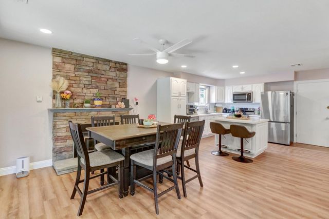 6910 Pintado Ct, Fair Oaks, CA 95628