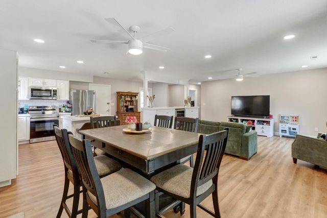 6910 Pintado Ct, Fair Oaks, CA 95628