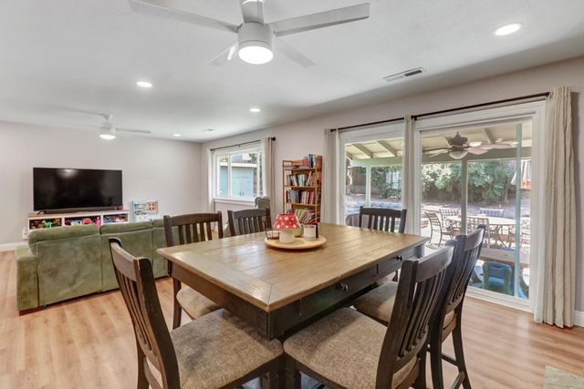 6910 Pintado Ct, Fair Oaks, CA 95628