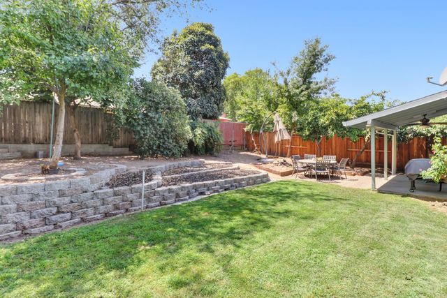 6910 Pintado Ct, Fair Oaks, CA 95628
