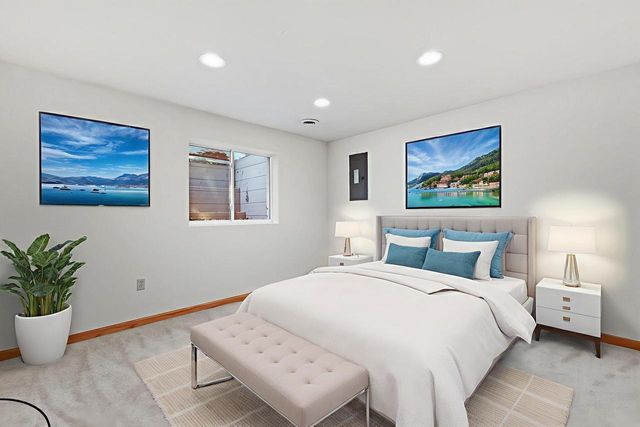 7084 S Fieldstone COURT, Franklin, WI 53132