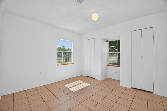 803 Hays Street, Cleveland, TX 77327