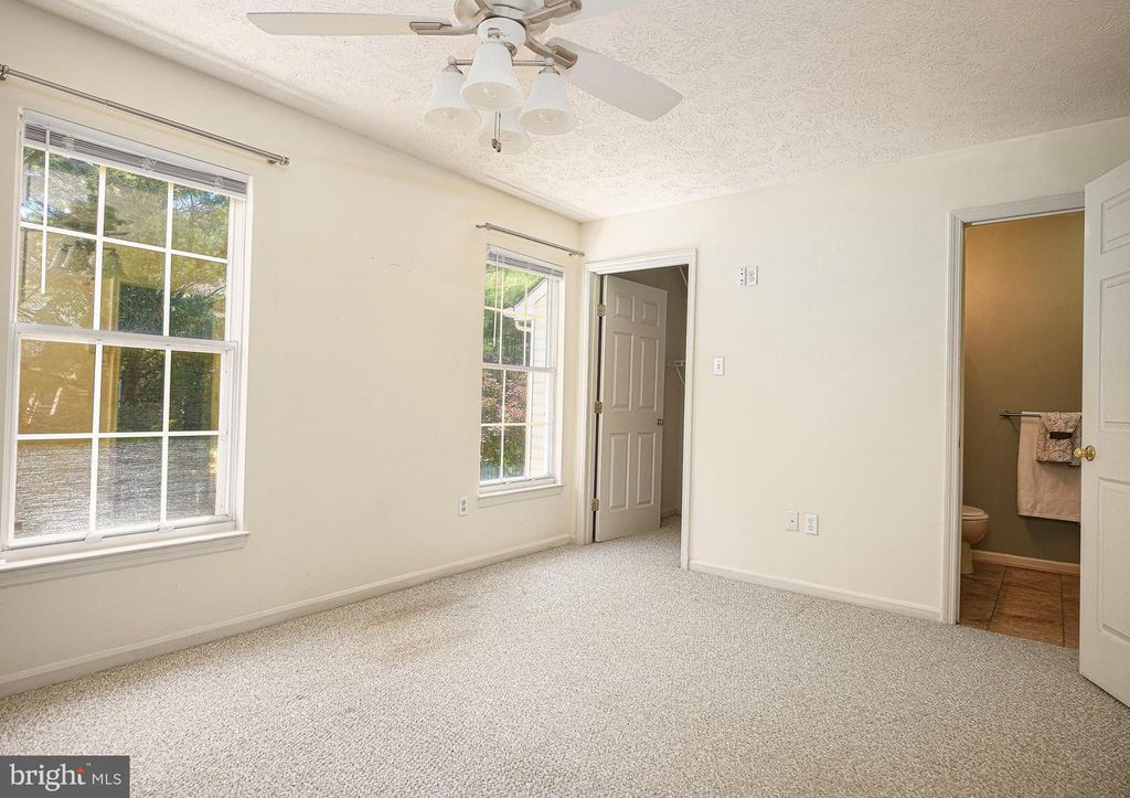 Image 15 of property listing at 405 ASHTON LN, Abingdon, MD 21009