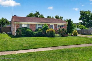 5412 Fruitwood Dr, Louisville, KY 40272