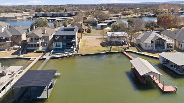 1106 Impala DR, Marble Falls, TX 78654