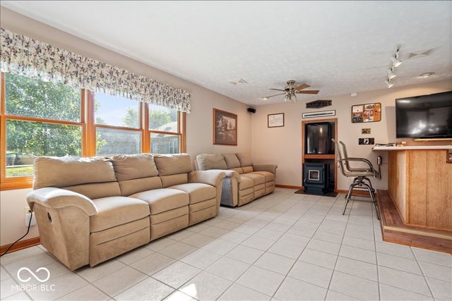 768 Robertson Court, Danville, IN 46122
