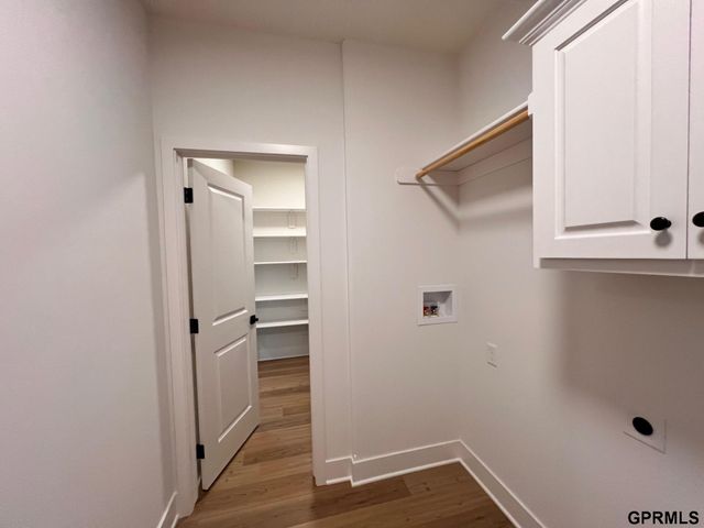 7710 S 198TH Avenue, Gretna, NE 68028