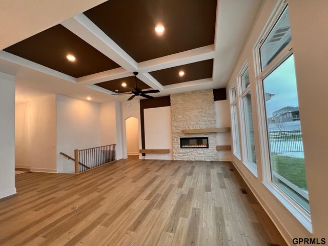 7710 S 198TH Avenue, Gretna, NE 68028