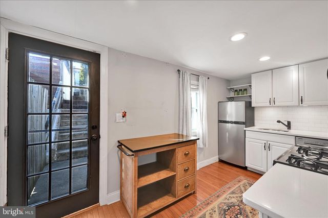 205 FRONT ST, Conshohocken, PA 19428