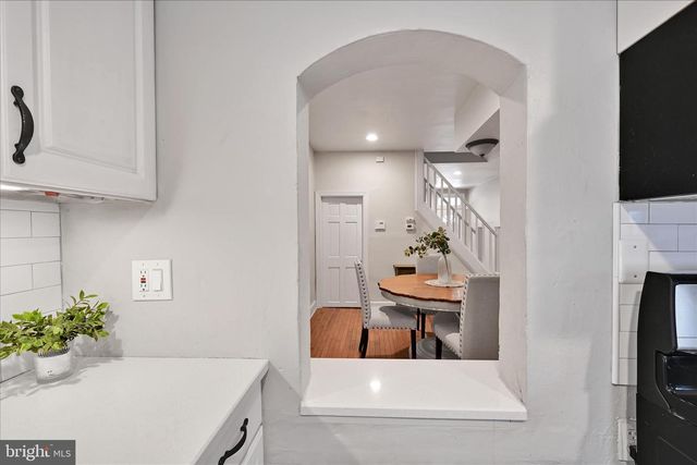 205 FRONT ST, Conshohocken, PA 19428