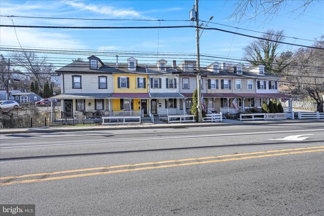 205 FRONT ST, Conshohocken, PA 19428