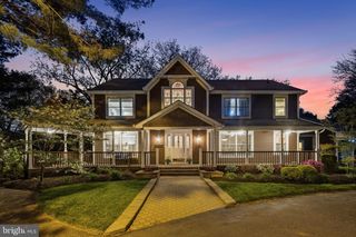 51 CHESTNUT ST, Haddonfield, NJ 08033