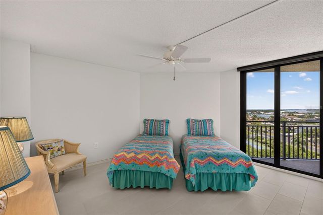 690 ISLAND WAY 909, Clearwater Beach, FL 33767