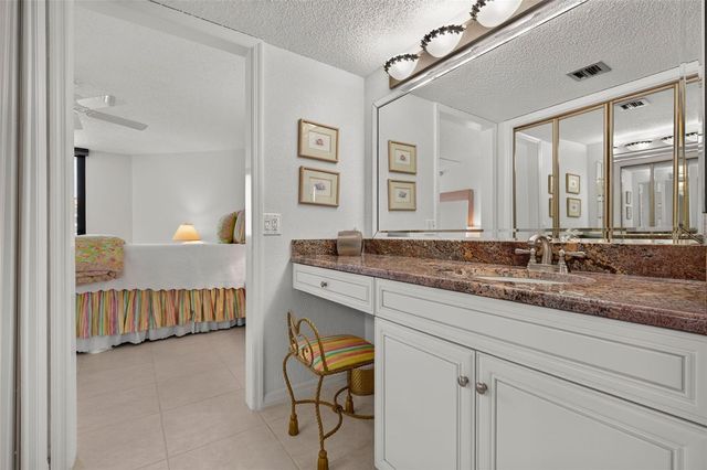 690 ISLAND WAY 909, Clearwater Beach, FL 33767