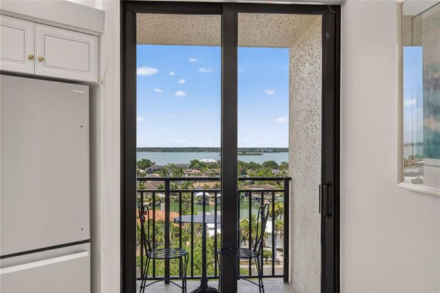 690 ISLAND WAY 909, Clearwater Beach, FL 33767