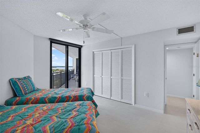 690 ISLAND WAY 909, Clearwater Beach, FL 33767