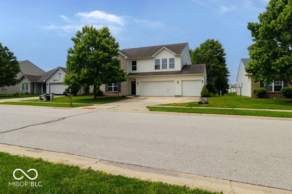 3508 Limelight Lane, Whitestown, IN 46075