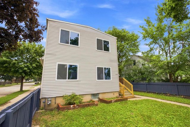 4892 N 26th STREET, Milwaukee, WI 53209