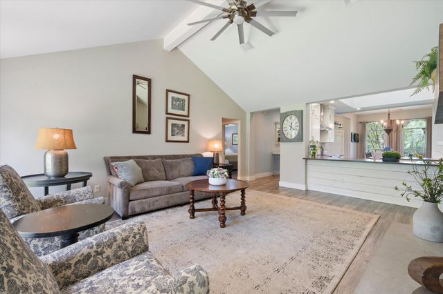 147 Long Wood Avenue Ave, Lakeway, TX 78734