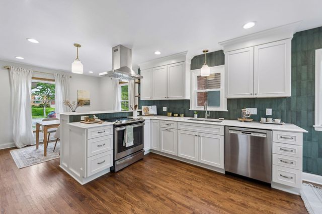 3322 Taylor Street NE, Minneapolis, MN 55418