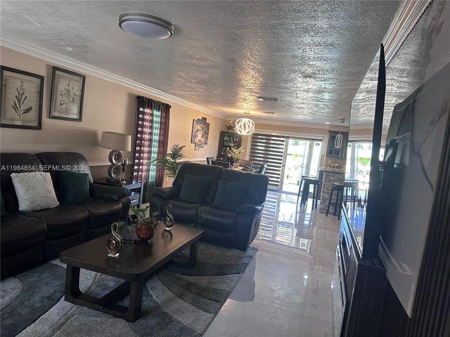 3379 NW 198th Terrace, Miami Gardens, FL 33056