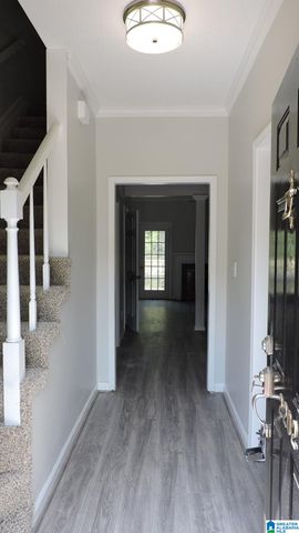 2202 Ascot Ln, Birmingham, AL 35216