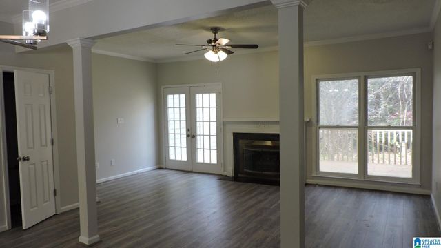 2202 Ascot Ln, Birmingham, AL 35216