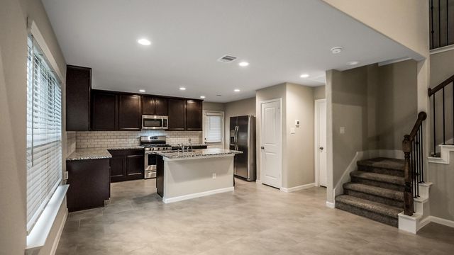 1606 N City Oaks Lane, Houston, TX 77047