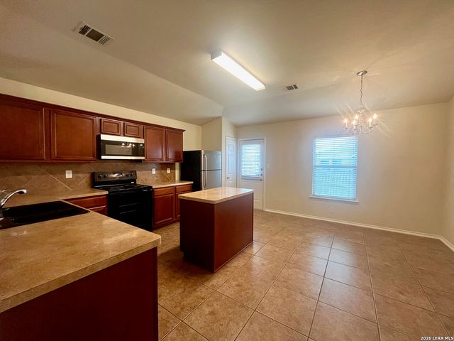 225 Brahma Way, Cibolo, TX 78108