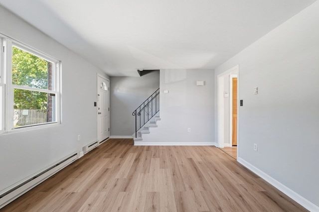 17 Orchard L, Haverhill, MA 01830