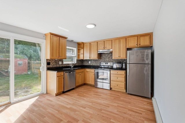 17 Orchard L, Haverhill, MA 01830