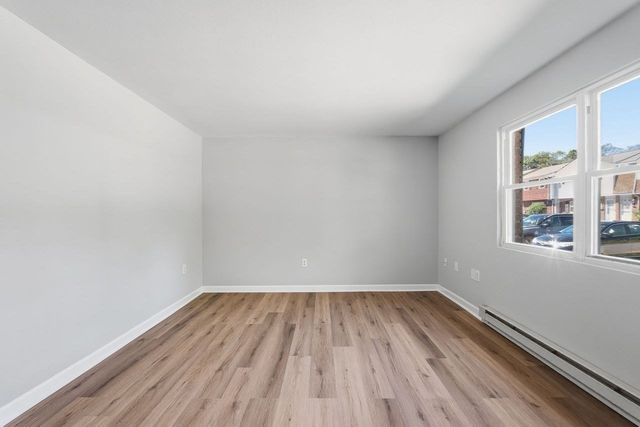 17 Orchard L, Haverhill, MA 01830
