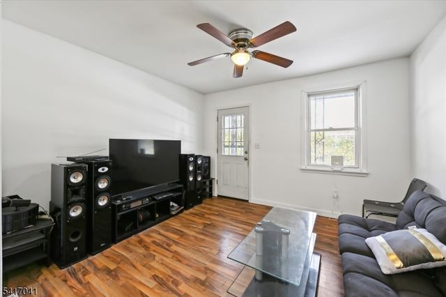 270 Sitgreaves St, Phillipsburg Town, NJ 08865