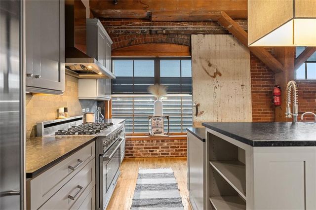 490 Marietta NW Street 101, Atlanta, GA 30313