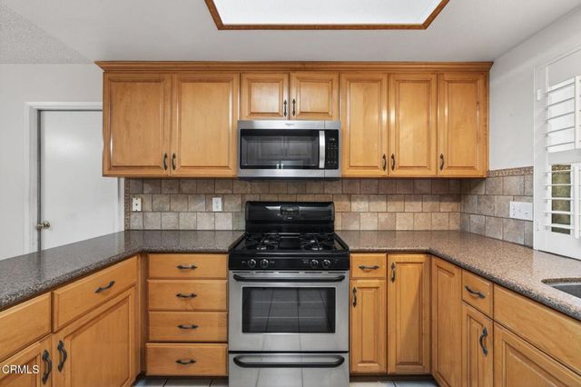 558 Bandera Drive, Camarillo, CA 93010