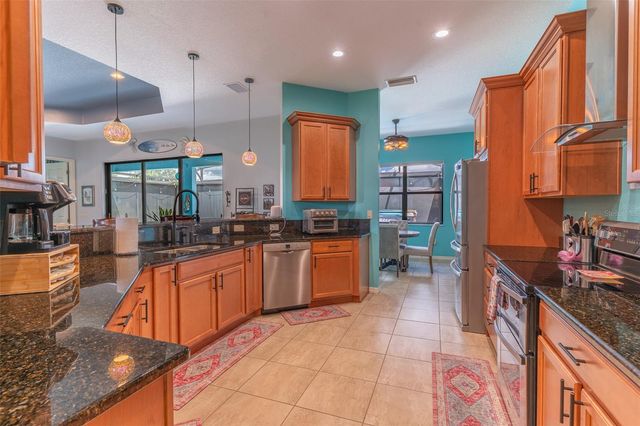 1394 OAKMONT DRIVE, Winter Haven, FL 33884