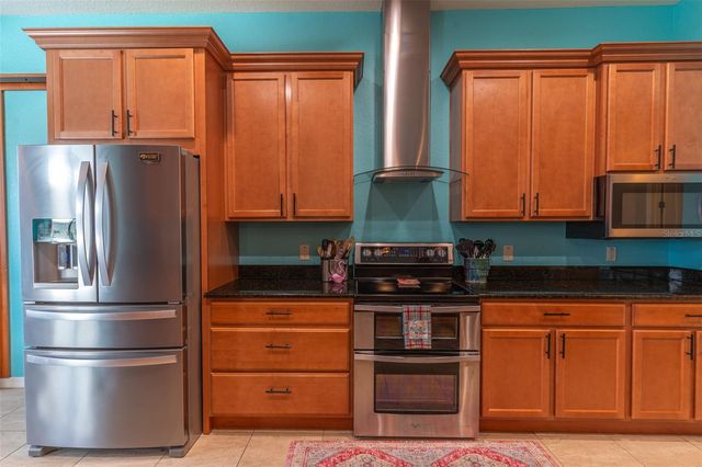 1394 OAKMONT DRIVE, Winter Haven, FL 33884