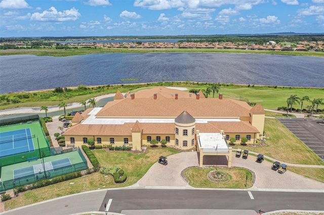 1394 OAKMONT DRIVE, Winter Haven, FL 33884
