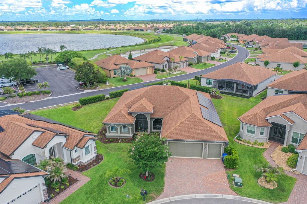 1394 OAKMONT DRIVE, Winter Haven, FL 33884