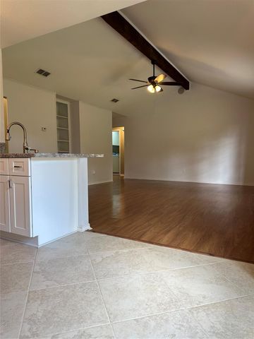 2414 Manila Lane, Houston, TX 77043