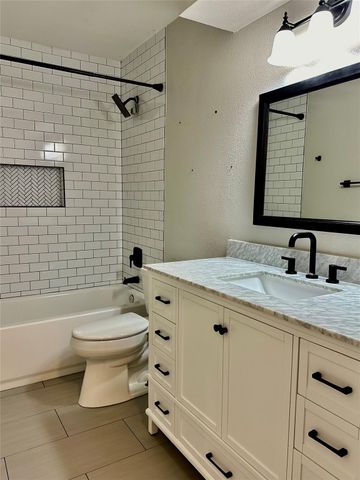 2414 Manila Lane, Houston, TX 77043