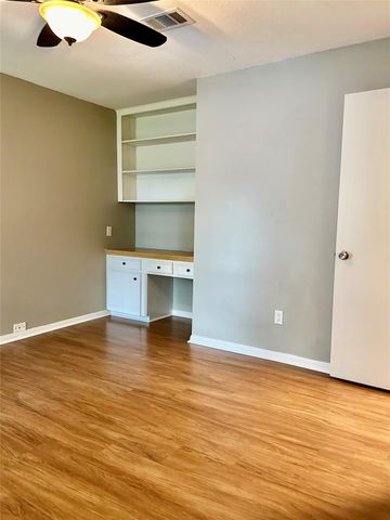 2414 Manila Lane, Houston, TX 77043