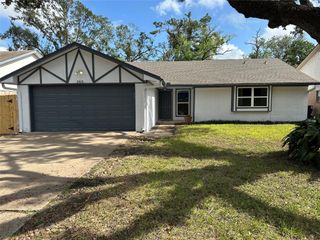 2414 Manila Lane, Houston, TX 77043